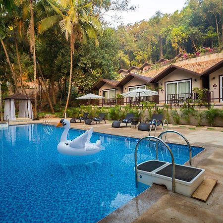 Stone Wood Premier Gokarna Otel Gokarna  Dış mekan fotoğraf