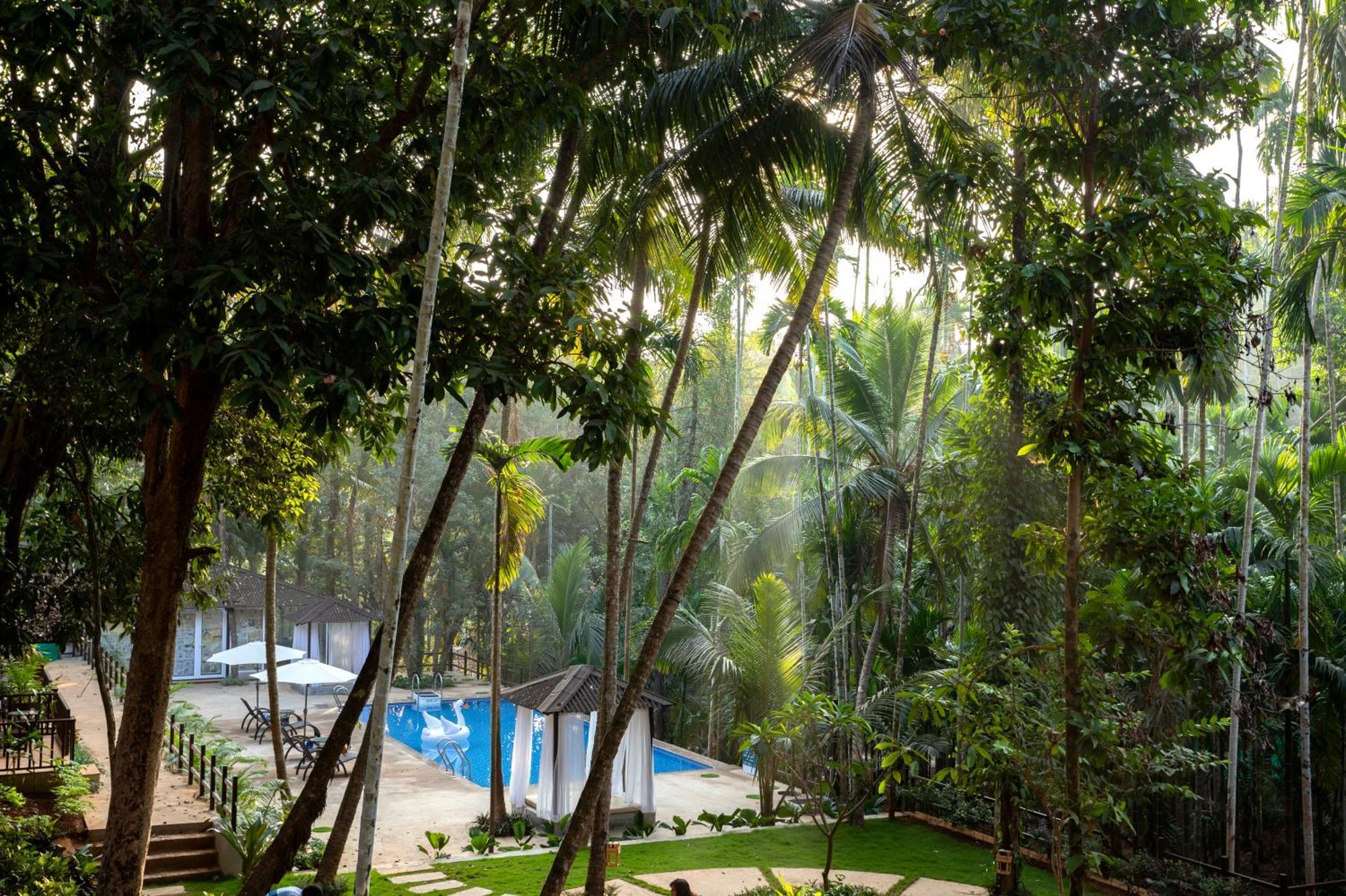 Stone Wood Premier Gokarna Otel Gokarna  Dış mekan fotoğraf