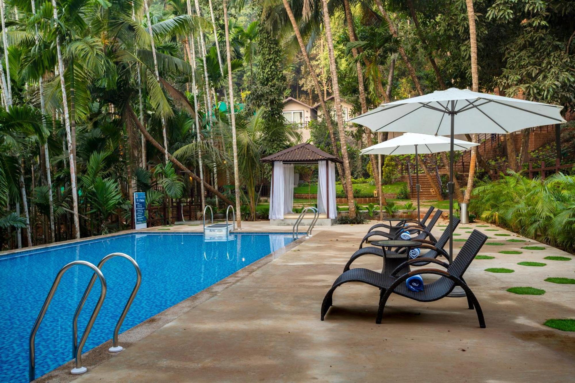 Stone Wood Premier Gokarna Otel Gokarna  Dış mekan fotoğraf