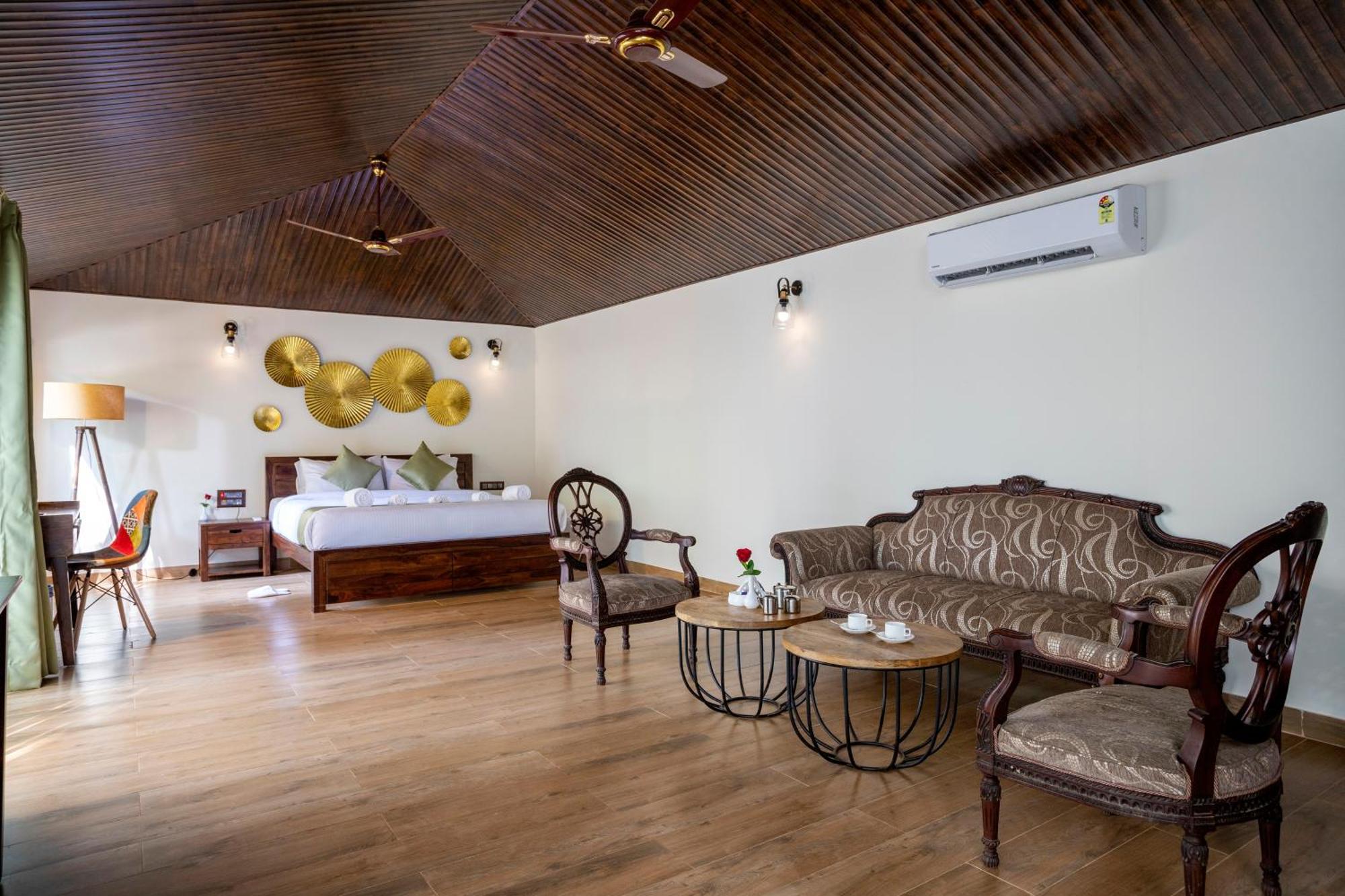 Stone Wood Premier Gokarna Otel Gokarna  Dış mekan fotoğraf