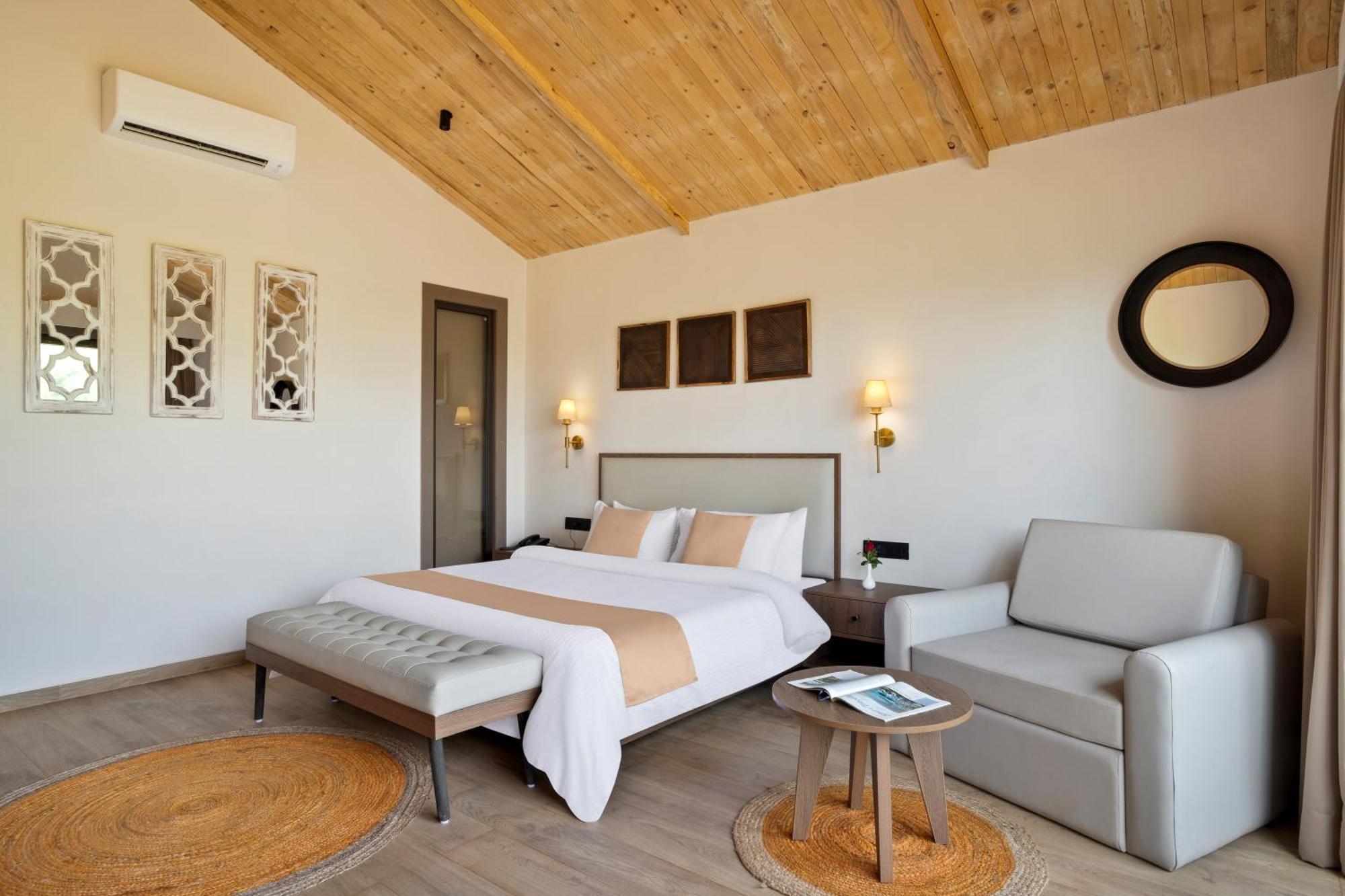 Stone Wood Premier Gokarna Otel Gokarna  Dış mekan fotoğraf