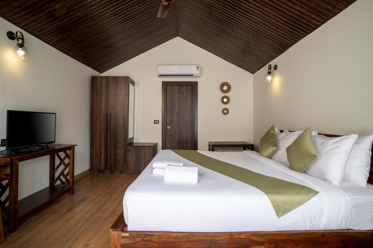 Stone Wood Premier Gokarna Otel Gokarna  Dış mekan fotoğraf